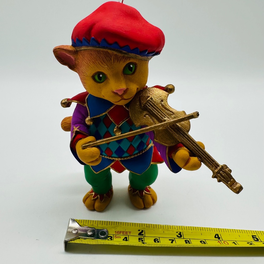 Department 56 Mother Goose Cat and The Fiddle Christmas Ornament w/Box - Picture 13 of 16